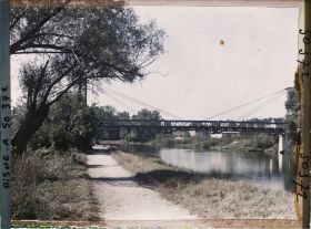 Image représentant France, Pommiers, Le nouveau Pont