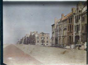 Image représentant Belgique, Nieuport les Bains, Villas en ruines sur la digue