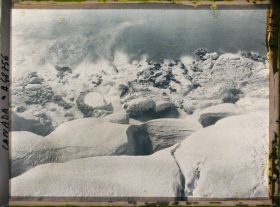 Image représentant Canada, Montréal, Crevasses de glace au pied de la Chute Américaine