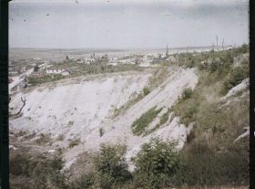 Image représentant France, Combles, Carrière où étaient en batterie les Obusiers Allemands