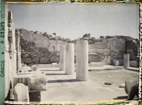 Image représentant Cour de la maison du Trident