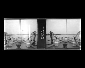 Image représentant La proue du vapeur chinois Kiang-Yu sur Le Yangzijiang ("fleuve Bleu")