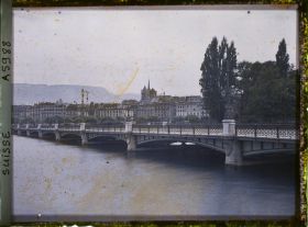 Image représentant Le pont du Mont-Blanc sur le Rhône