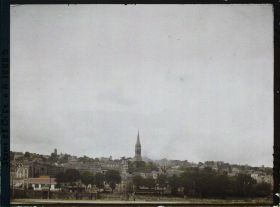 Image représentant Vue vers Saint-Cloud, à 11h 45, le ciel