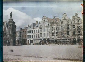 Image représentant France, Arras, La Petite Place, vers la rue aux Ours