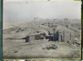 Image représentant Belgique, Middelkerke, Ensemble de la Batterie Cécilie; au fond, Mariakerke