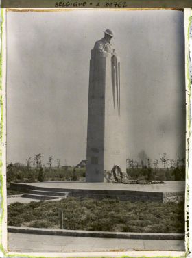 Image représentant Belgique, St Julien, Monument des Canadiens tués à l'attaque des 22, 23, 24 Avril 1915