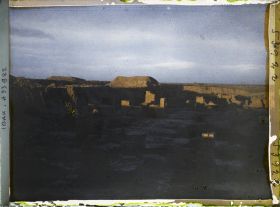 Image représentant Coucher de soleil sur les ruines du palais de Nabuchodonosor II (?) (VIe siècle avant J.-C.)