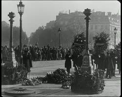 Image représentant La Toussaint au tombeau du Soldat Inconnu