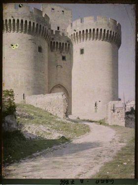 Image représentant L'entrée du fort Saint-André