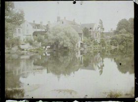 Image représentant France, Nemours, Les rives du Loing