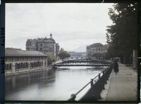 Image représentant Le Rhône vu du quai de la Poste