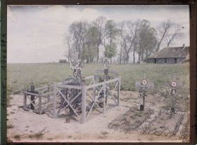 Image représentant Série de tombes de soldats