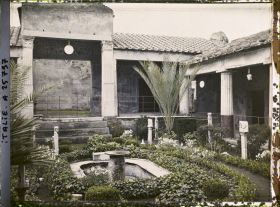 Image représentant Péristyle de la maison des Amours dorés