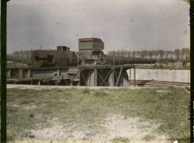 Image représentant Belgique, Ostende, Batterie Deutschland, Ensemble de la 2e pièce de droite, poids du fût 77556 Kos