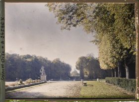 Image représentant Le Tapis Vert dans le petit parc