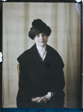 Image représentant Mademoiselle Marcelle Voize