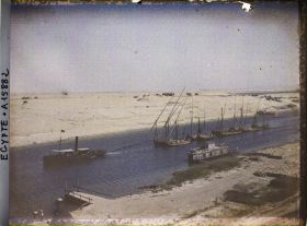 Image représentant La rive asiatique du canal de Suez
