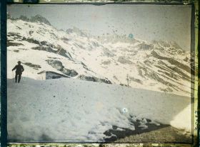 Image représentant France Les Alpes, Vue prise de la Flégère. Chaine des Aiguille Rouges ; aiguille de la Floria, les aiguilles Crochues, le Belvédère, aige des Chamois, aige de la Persévérance et aige Orientale