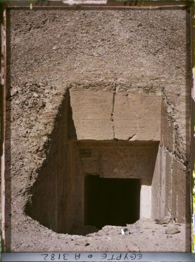 Image représentant Porte d'entrée du tombeau de Ramsès VII