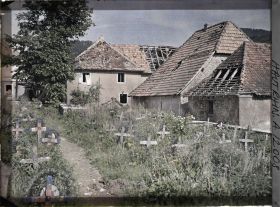 Image représentant Cimetière avec tombes militaires