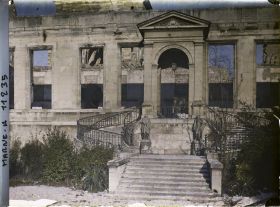 Image représentant L'escalier principal de l'ancien archevéché (aujourd'hui palais du Tau)