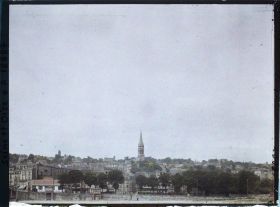 Image représentant Vue vers Saint-Cloud, à 11h 15, le ciel