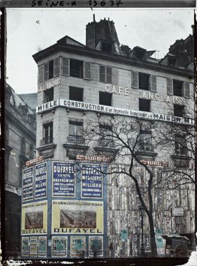 Image représentant Le boulevard des Italiens, à l'angle de la rue de Marivaux