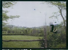 Image représentant Les hauteurs de Port-en-Bessin vues de Commes