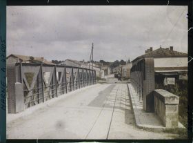 Image représentant France, Vienne la Ville Marne (340 h), Vue à l'entrée du Pont