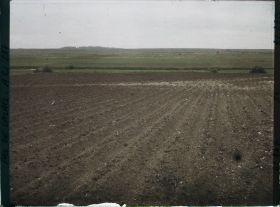 Image représentant France, Ecurie, Aspect de la plaine entre Ecurie et le mont St Eloi remise en état