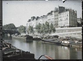 Image représentant Le pont Neuf et le quai des Orfèvres vus du port des Grands-Augustins