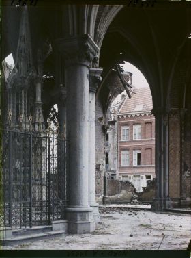 Image représentant France, Armentières, Eglise St Waast ; le Chœur