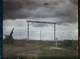 Image représentant France, Ablain St Nazaire, Entrée du Cimetière Français de Ne De de Lorette