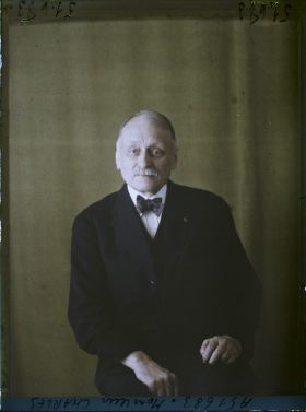 Image représentant https://musee-albert-kahn.s-museum.fr/home/NWQ2OTAwYzNmYjZlZTk1ZWQwODJmMjY4L2dlbmVyaWMtbm90aWNlLXRhYi9hdXRob3JpdHkvNjE3YTc5ZjVjZjhiODk2OGIzMzM3ZDIx/5d6900c3fb6ee95ed082f268/generic-notice-tab/authority/617a79ebcf8b8968b3336a61 Monsieur Jean-François Charles