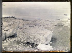 Image représentant Pierre creusée néolithique (?)