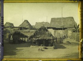 Image représentant Cases du bord de la lagune