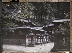 Image représentant Le Honden (sanctuaire principal) du Futarasan-jinja (sanctuaire Futarasan)