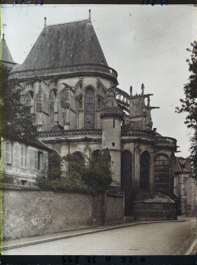 Image représentant France, Compiègne, Abside de l'Eglise St Antoine
