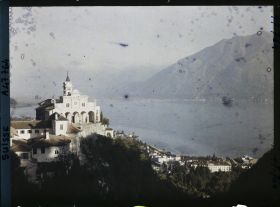 Image représentant La Madonna del Sasso et le lac Majeur