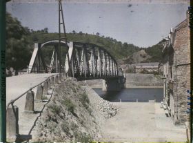 Image représentant Belgique, Hastière, Le Grand Pont, vu de la rive droite