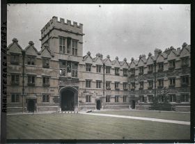 Image représentant University College