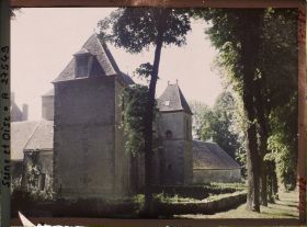 Image représentant France, Les Mesnuls, Coté Nord du Château