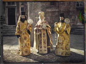 Image représentant Turquie, Hilendar, Le Père Archimandrite et deux Diacres