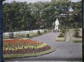 Image représentant Le cimétière américain de Suresnes, rond-point central