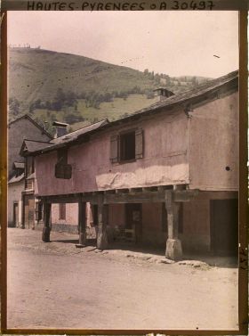 Image représentant France, St Savin, Vieille Maison