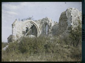 Image représentant France, Hurlus, Les restes de l'Eglise de Hurlus