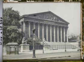 Image représentant Le Palais Bourbon ou Chambre des Députés, actuelle Assemblée nationale