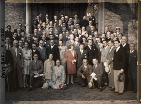 Image représentant Groupe de journalistes de toutes nationalités