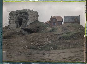 Image représentant Belgique, Wytschaete, Blockhaus Allemand au milieu du Village